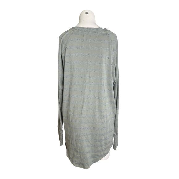 Free People We the Free Shirt Small Oversized Green Subtle Stripes Thumbholes - Picture 2 of 5